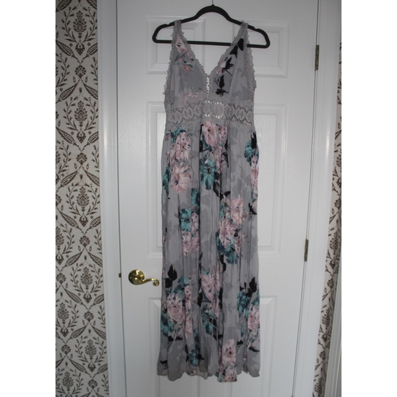 Soieblu Prom Dress/ Sundress - Picture 3 of 6